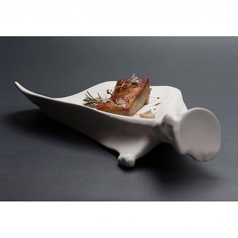 100% Chef Shoulder Blade Porselen Sunum Tabağı, El Yapımı, 33x20x6 cm - 1