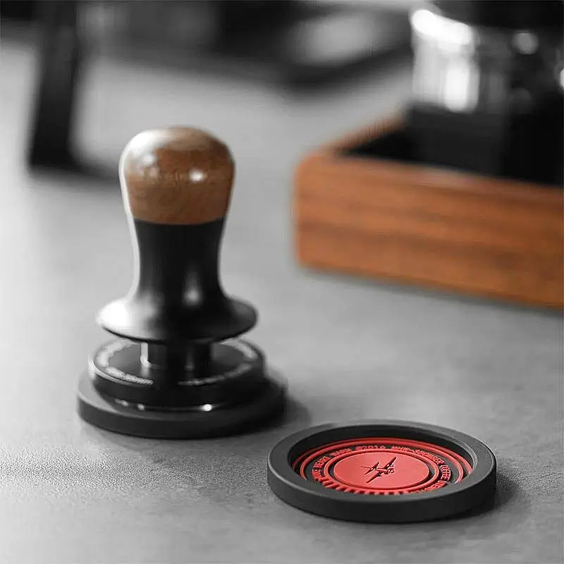 MHW-3Bomber SP5328 Silikon Yuvarlak Tamper Matı, 58 mm, Siyah - Kırmızı - 2